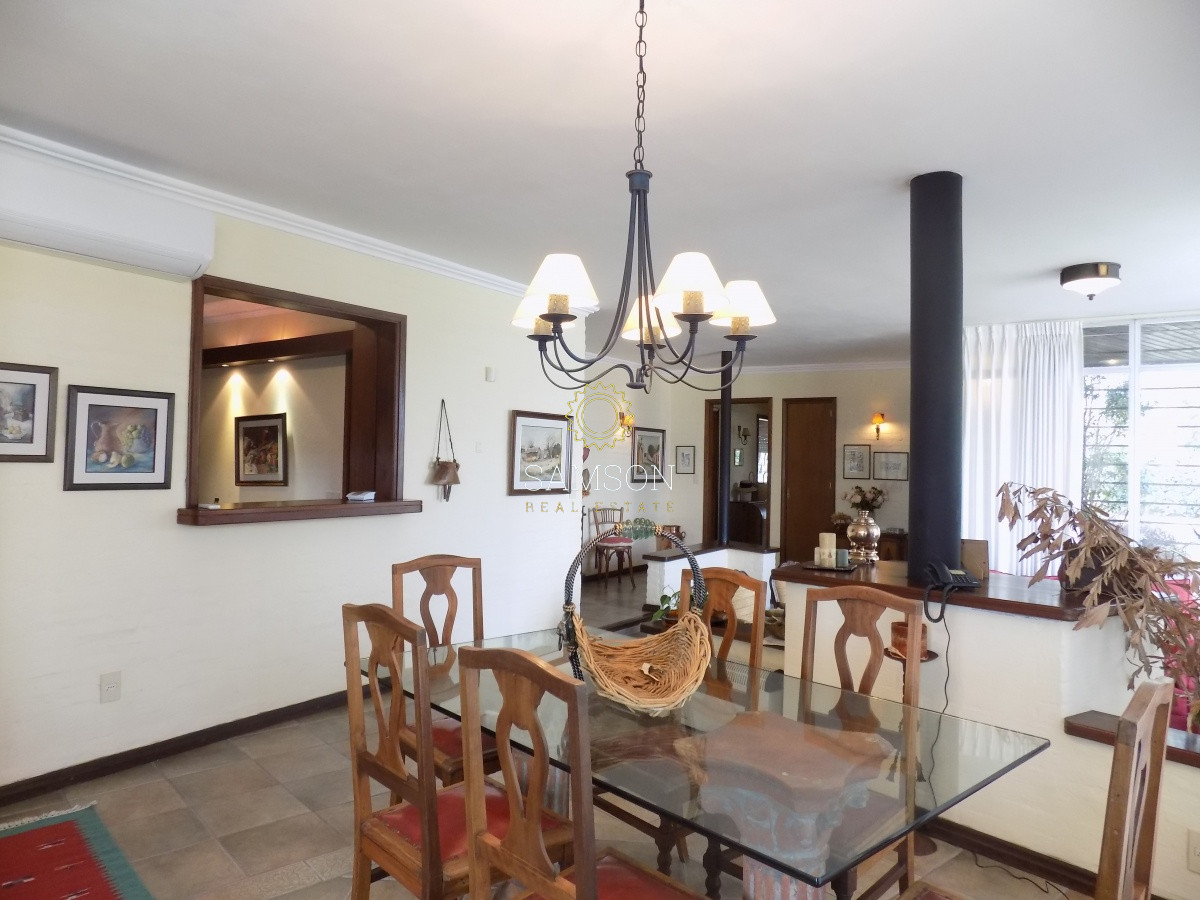 Casa ID.60524 - CASA EN PRIMERA LINEA DE PLAYA MANSA, 3 DORMITORIOS FRENTE AL MAR. PUNTA DEL ESTE