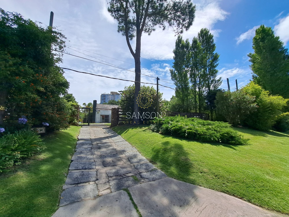Casa ID.59811 - casa en venta en Cantegril Punta del Este