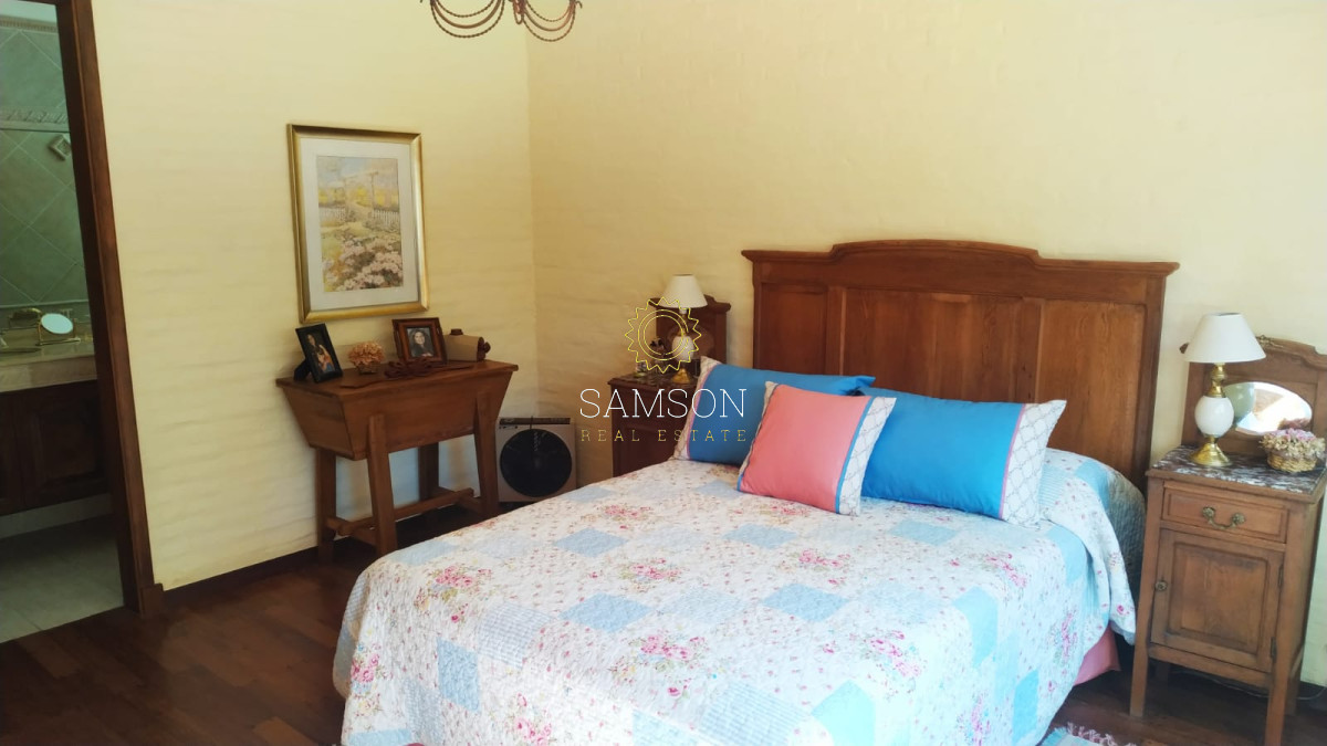 Casa ID.60524 - CASA EN PRIMERA LINEA DE PLAYA MANSA, 3 DORMITORIOS FRENTE AL MAR. PUNTA DEL ESTE