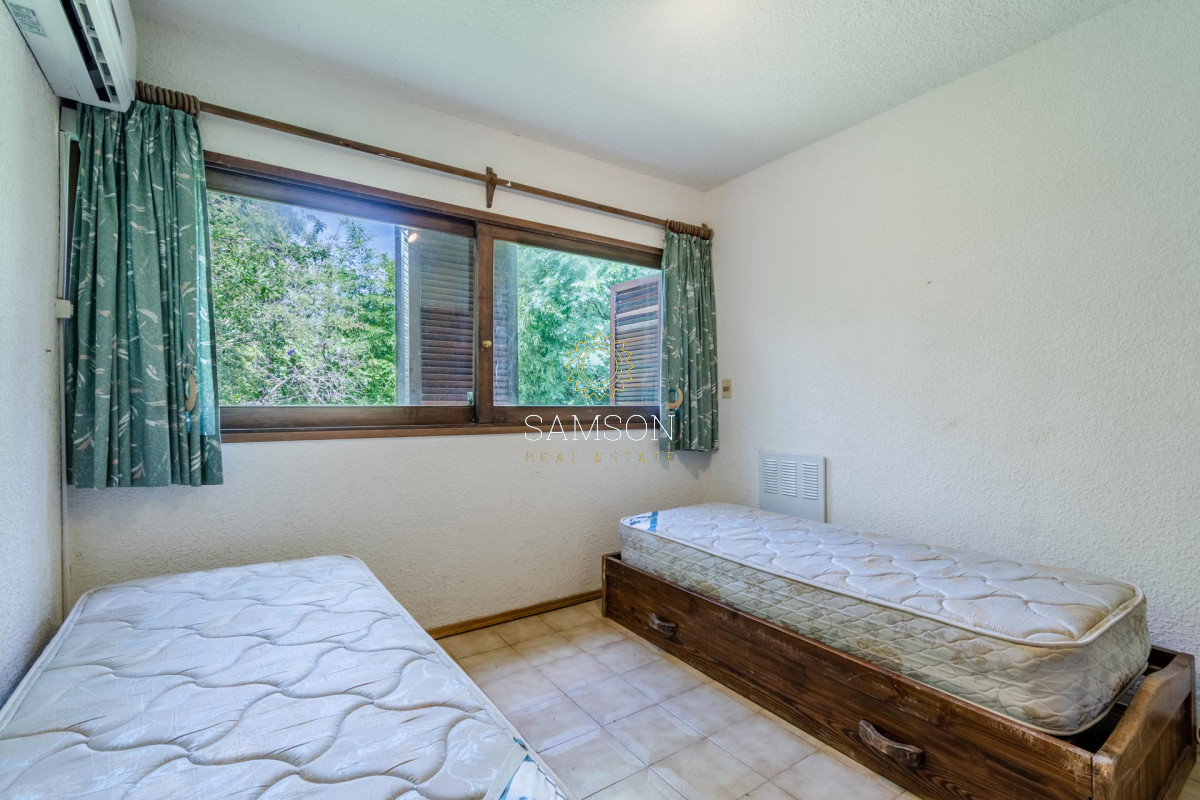 Casa ID.57851 - Oportunidad Casa de 4 dormitorios en venta - Barrio Lugano próximo al punta shopping y zona de colegios