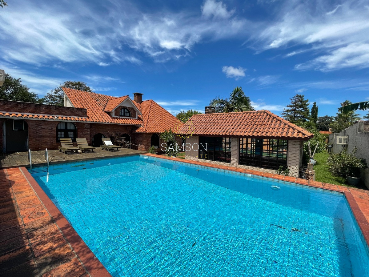 Casa ID.64998 - Lagomar | Casa en venta de 4 dormitorios y piscina 