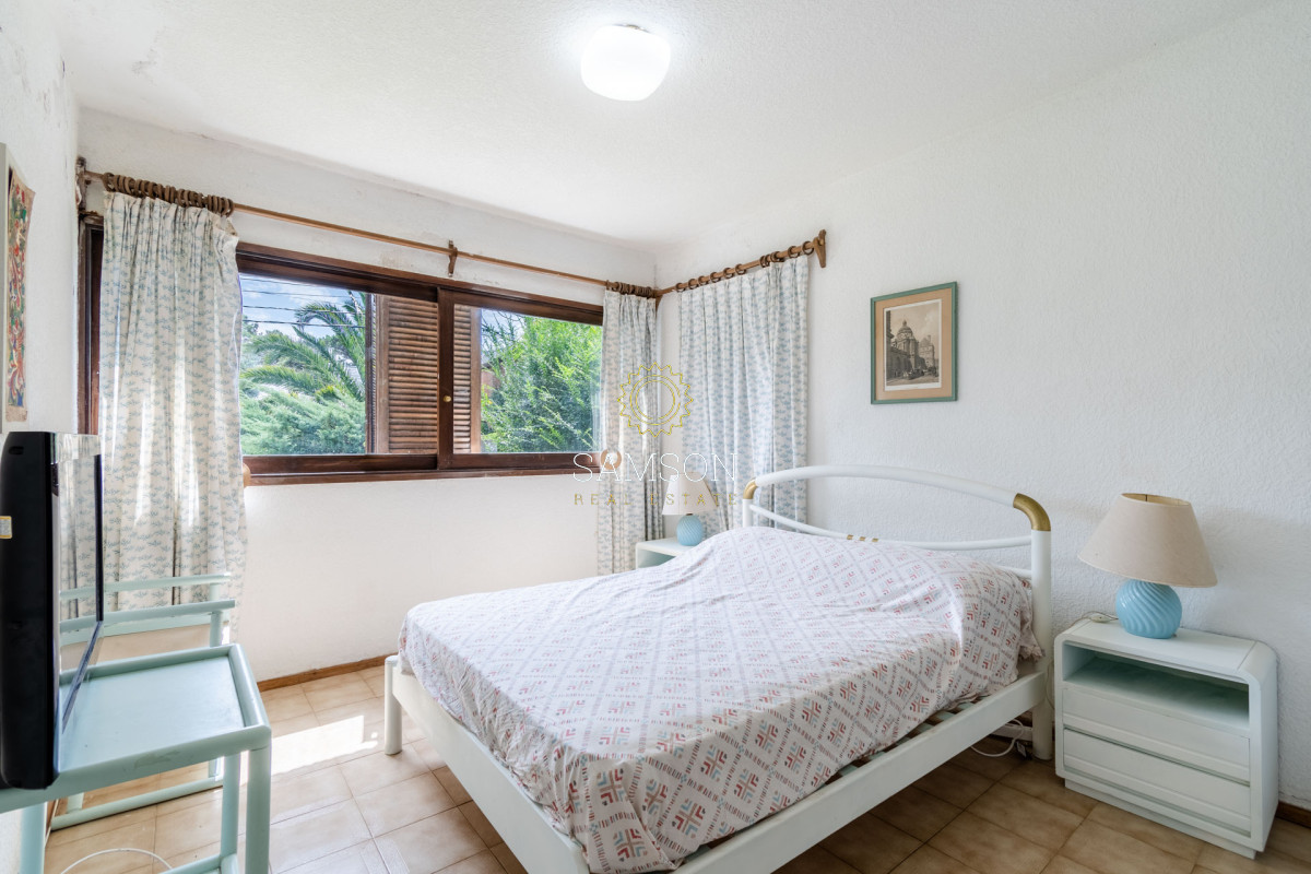 Casa ID.57851 - Oportunidad Casa de 4 dormitorios en venta - Barrio Lugano próximo al punta shopping y zona de colegios