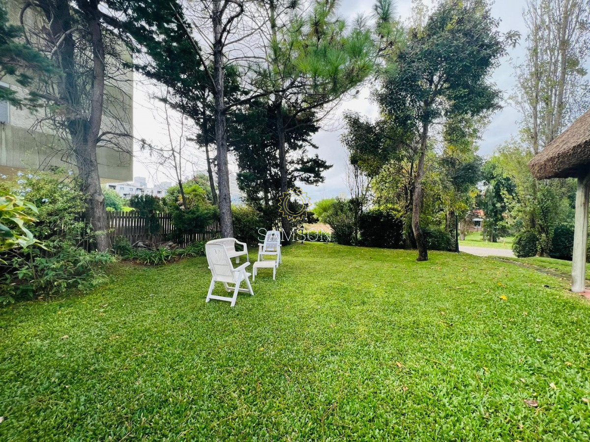 Casa ID.65359 - Venta Casa de 4 dormitorios en Aidy Grill, 200 mts del Mar playa brava Punta del Este