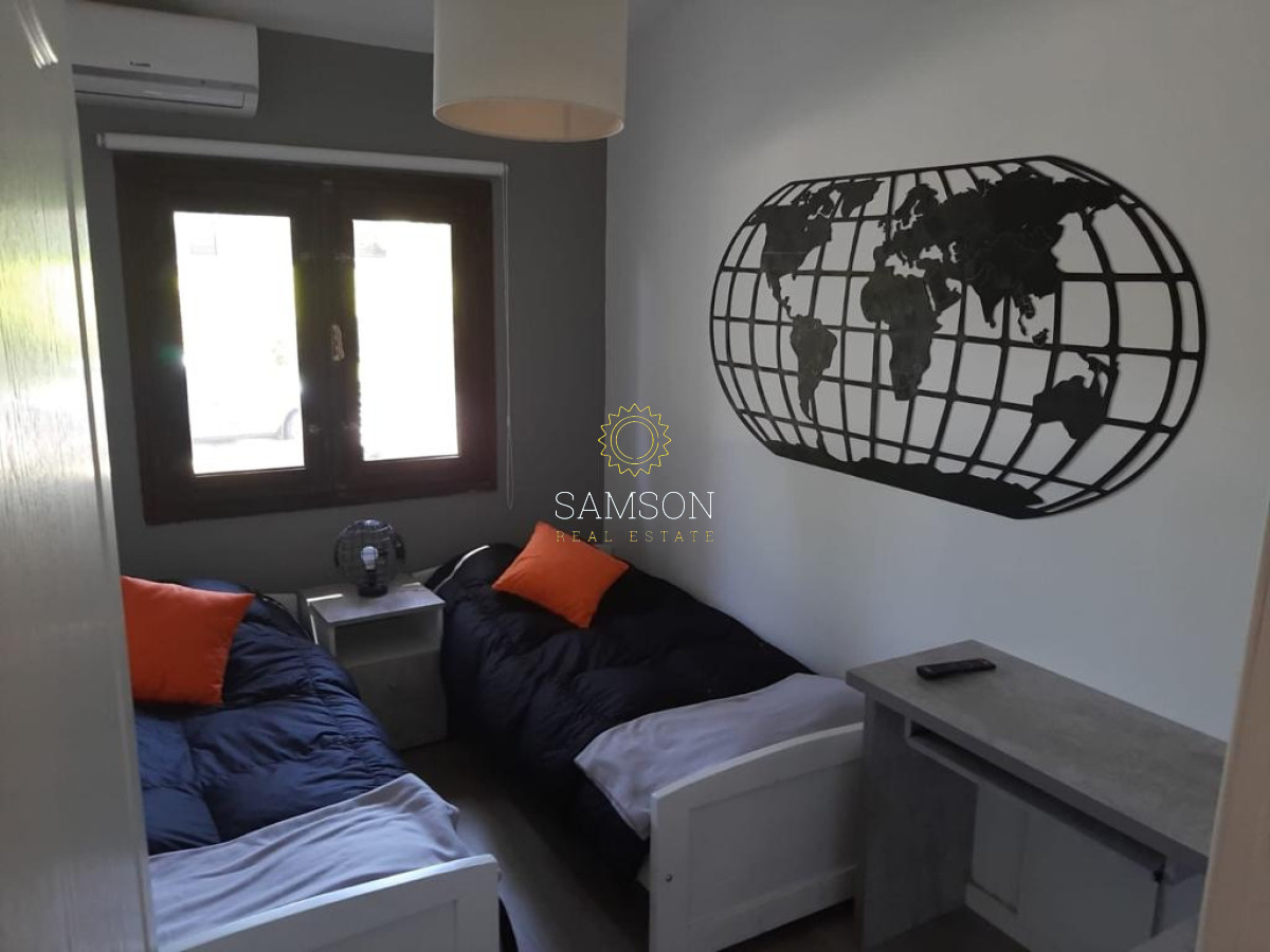 Casa ID.65956 - Casa de 3 dormitorios con psicina en alquiler anual Playa mansa Punta del Este