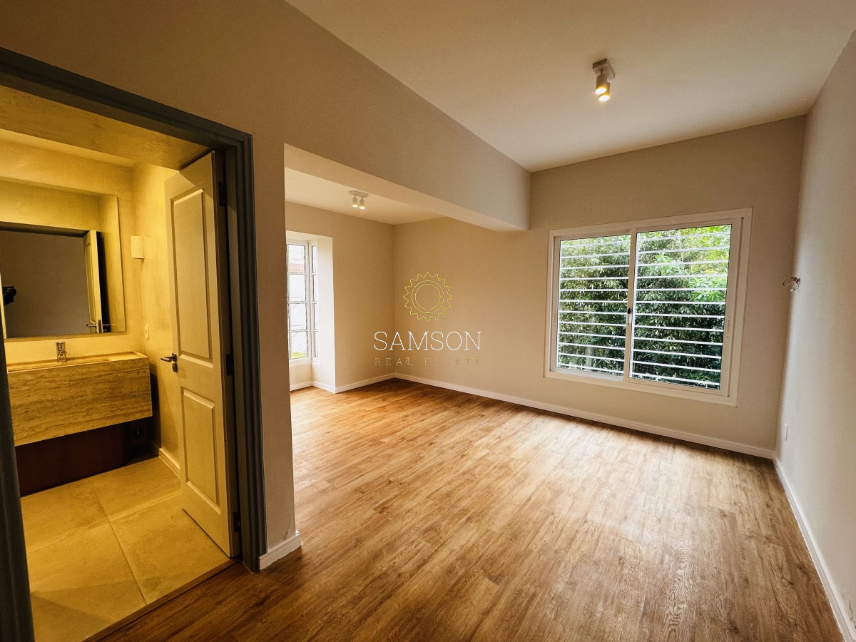 Casa ID.66906 - Casa  de 4 dormitorios en Venta zona de faro peninsula Punta del Este