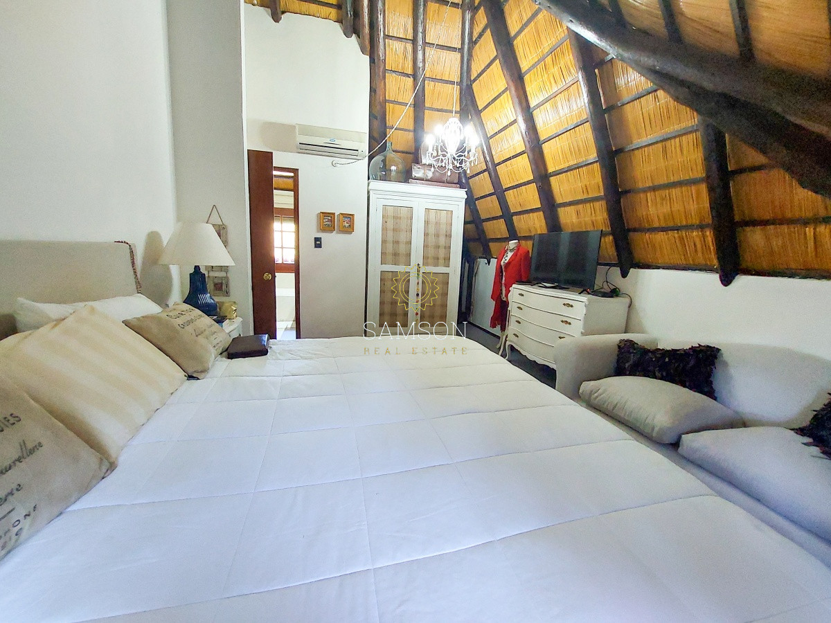 Casa ID.57995 - Venta Casa de 3 Dormitorios con Piscina Climatizada en Pinares, Punta del Este
