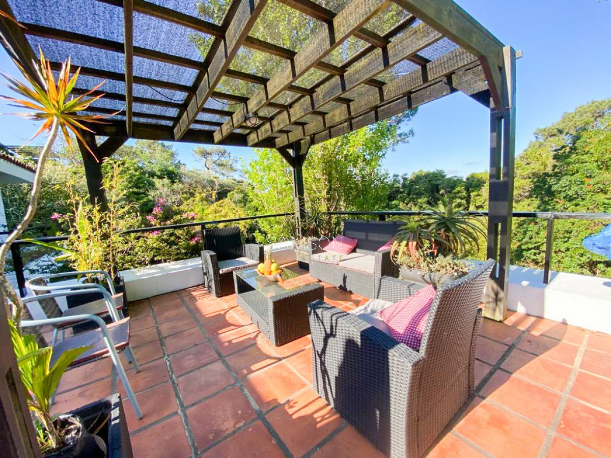 Casa ID.58379 - Venta Casa de 6 Dormitorios Punta Ballena