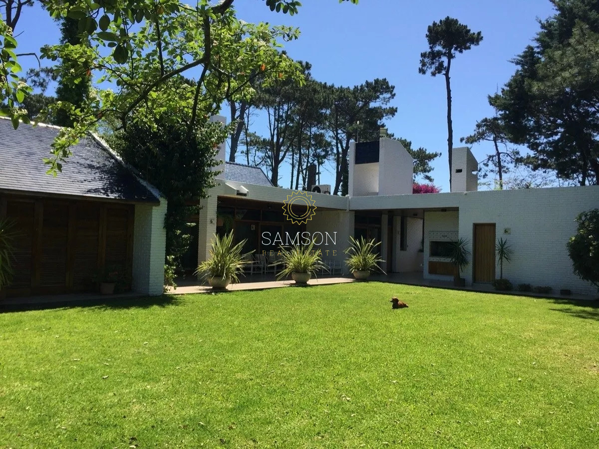 Casa ID.58765 - Casa en venta 3 dormitorios barrio cantegril Punta del Este