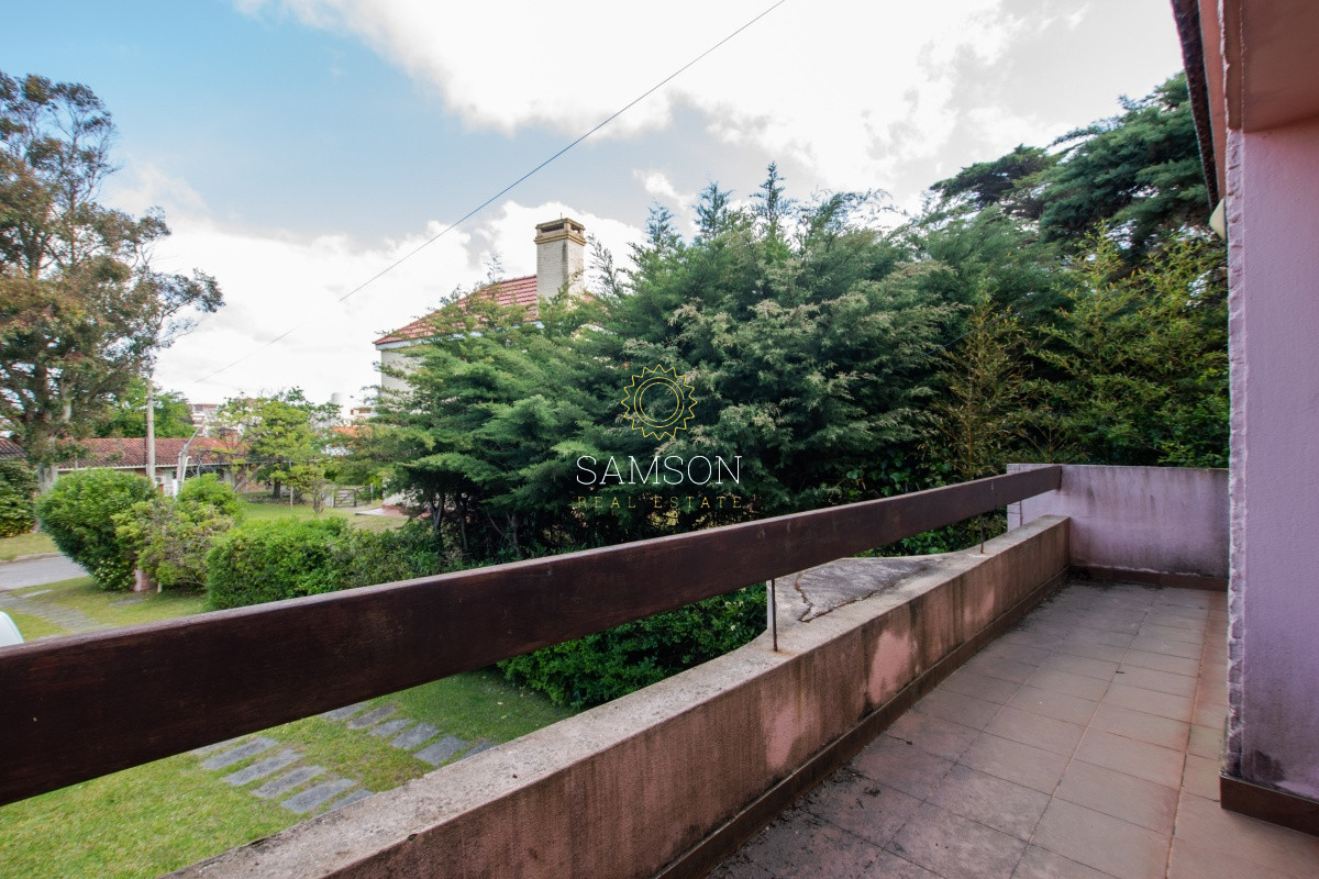 Casa ID.58066 - VENTA DE CASA EN PLAYA MANSA A METROS DEL MAR.