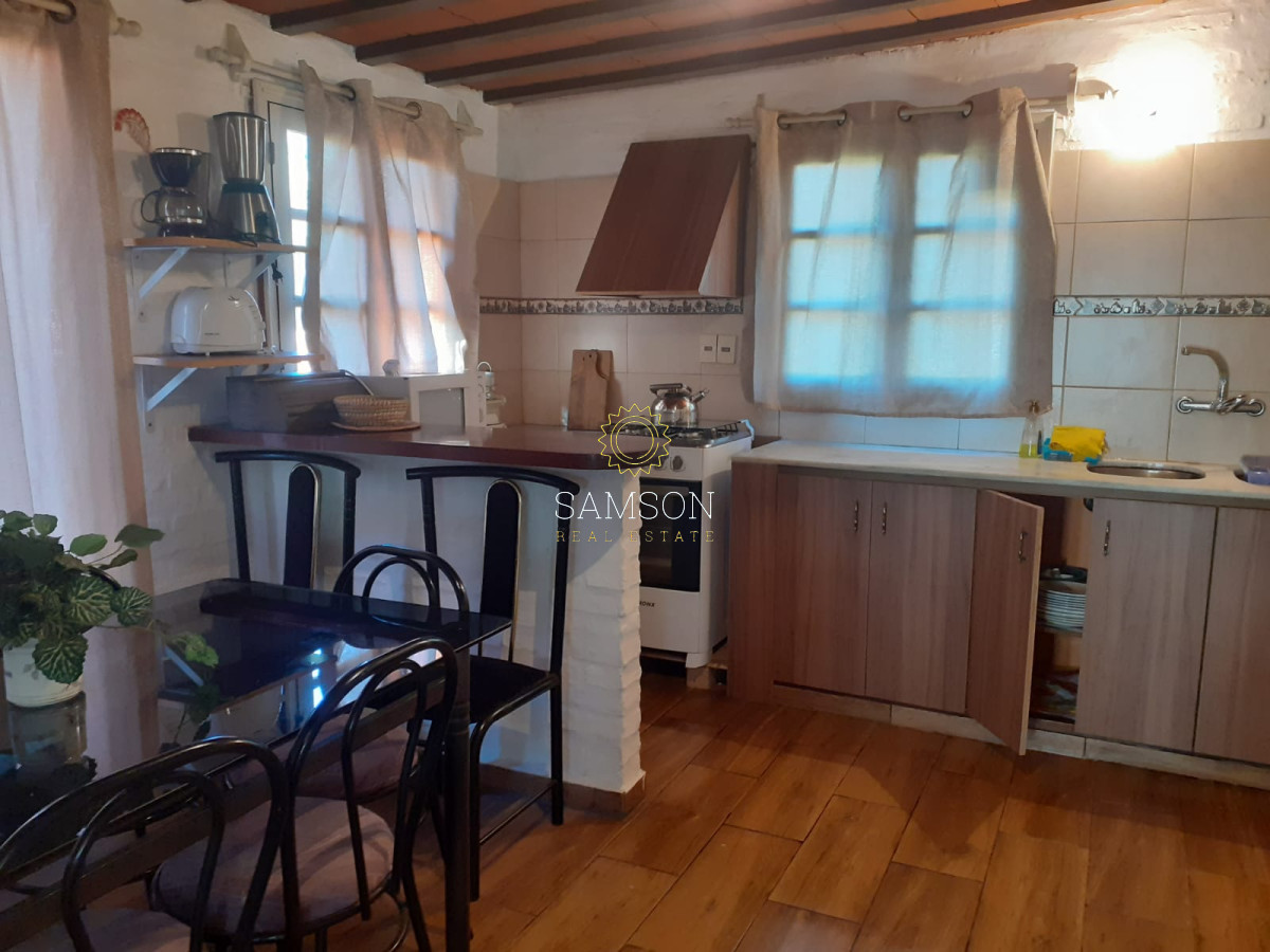Casa ID.64545 - Venta casa 3 dormitorios y 2 baños a 100 mts del mar