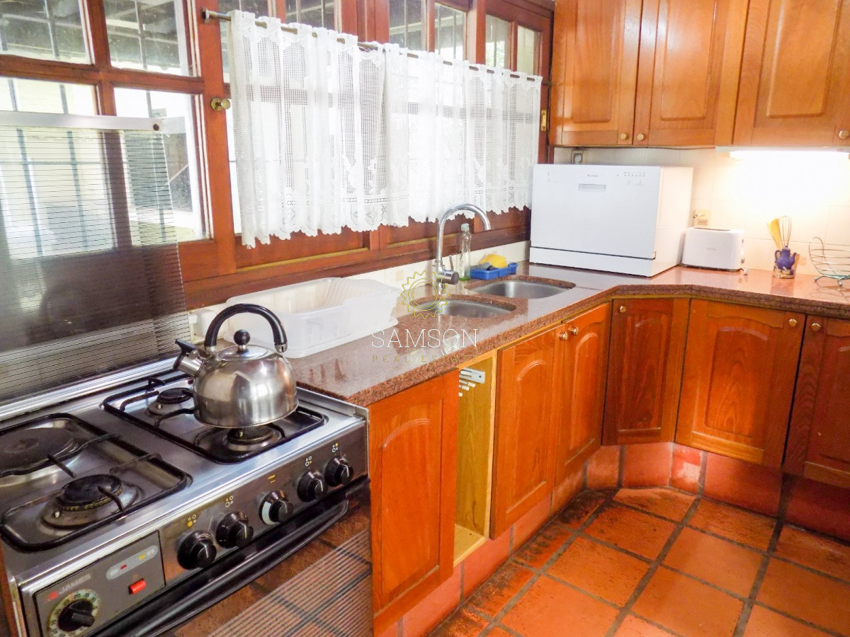 Casa ID.60468 - Casa de 3 dormitorios con piscina en venta Playa Mansa Punta del Este