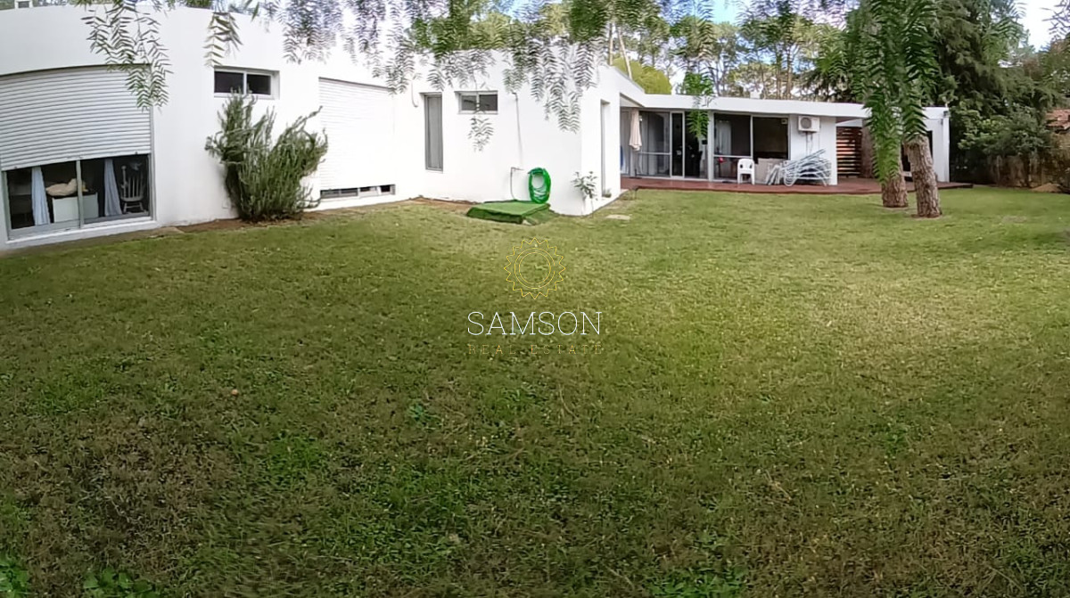 Casa ID.61185 - Venta de Casa de 3 dormitorios, Parada 10 de Playa Brava, en San Rafael, Punta del Este