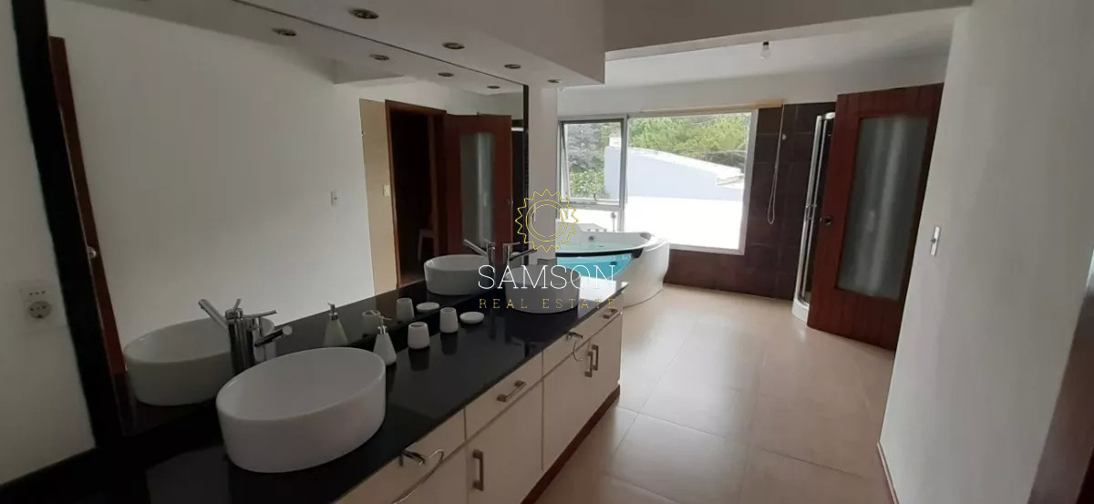Casa ID.66815 - Casa en venta Playa Brava Punta del Este
