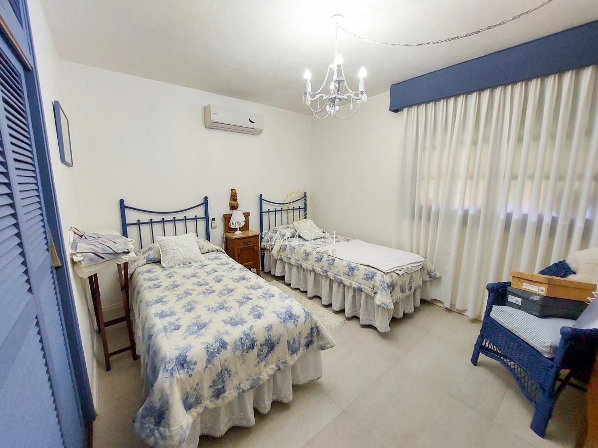Casa ID.57995 - Venta Casa de 3 Dormitorios con Piscina Climatizada en Pinares, Punta del Este