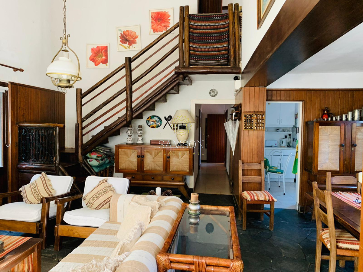 Casa ID.58497 - Propiedad sobre Playa Mansa a metros del mar
