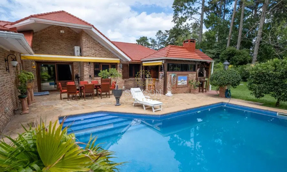 Casa ID.66768 - Casa en Venta  Jardines de cordoba Punta del Este