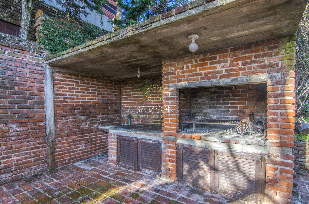 Casa ID.63908 - Oportunidad casa con vista al mar en venta playa mansa Punta del Este