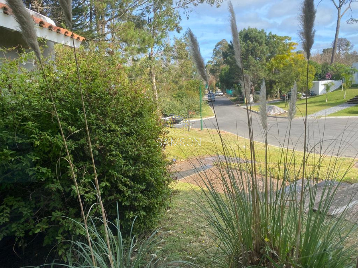 Casa ID.64171 - Casa en venta barrio  La Arbolada Punta del Este