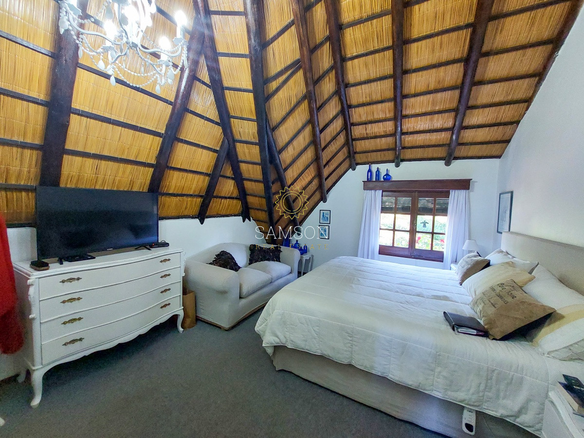 Casa ID.57995 - Venta Casa de 3 Dormitorios con Piscina Climatizada en Pinares, Punta del Este