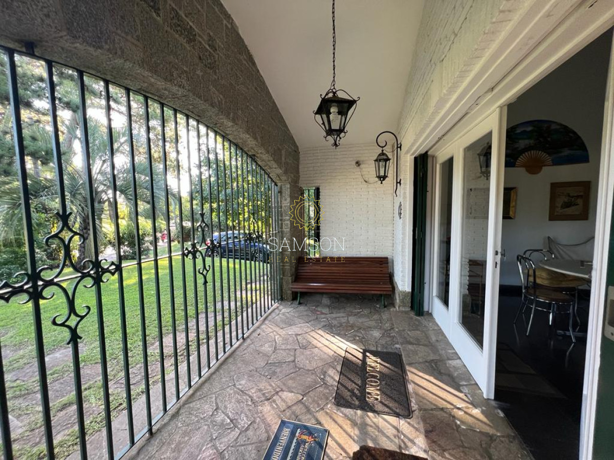 Casa ID.65089 - Casa en Venta barrio  Cantegril Punta del Este