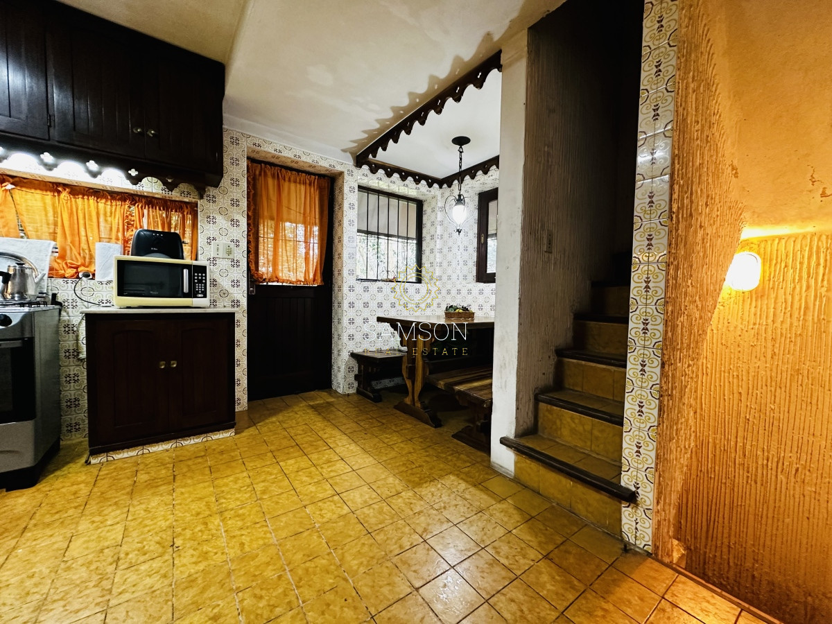Casa ID.66957 - Casa en venta 4 dormitorios en  Lugano Punta del Este