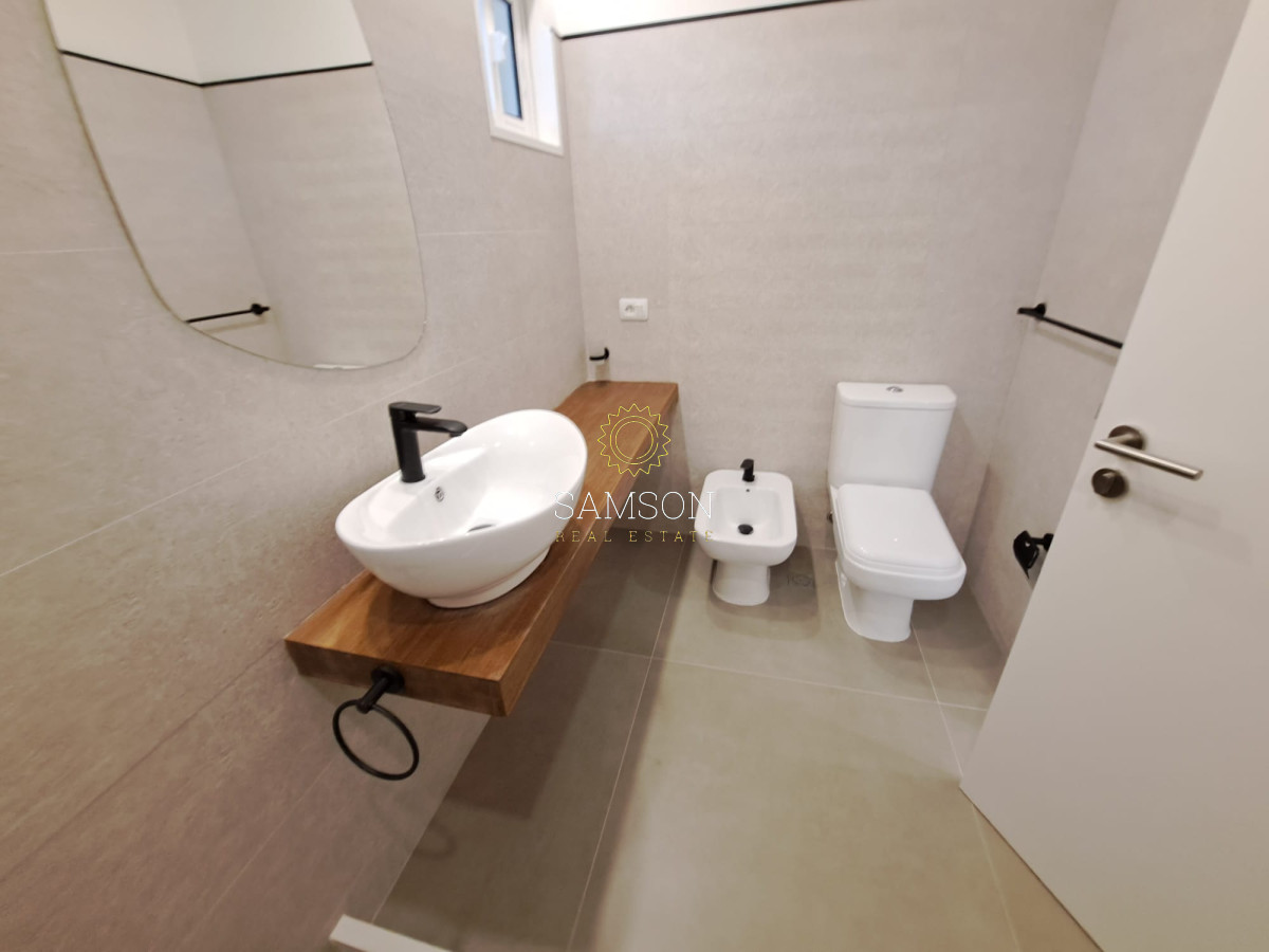 Casa ID.66431 - Casa Moderna en venta barrio Golf  Punta del Este