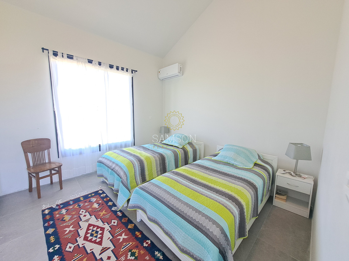Casa ID.66994 - Casa en alquiler temporal 4 dormitorios en suites Barrio privado El Quijote La barra Punta del Este