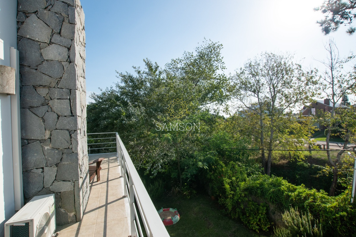 Casa ID.66049 - VENTA CASA DE 3 DORMITORIOS A METROS DEL MAR, PLAYA MANSA, PUNTA DEL ESTE