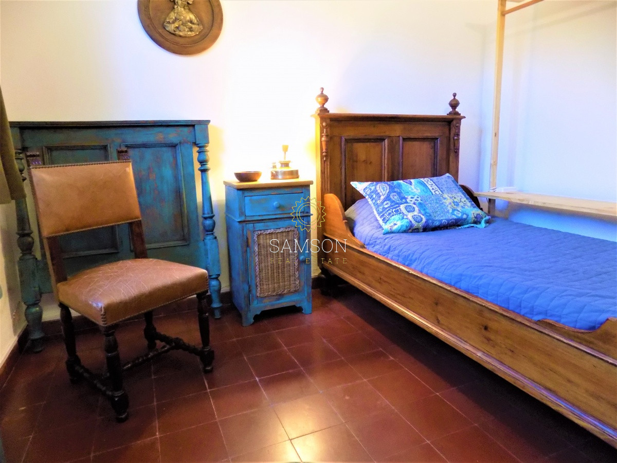 Casa ID.35 - Venta Casa de 4 Dormitorios en Playa Mansa, Punta del Este