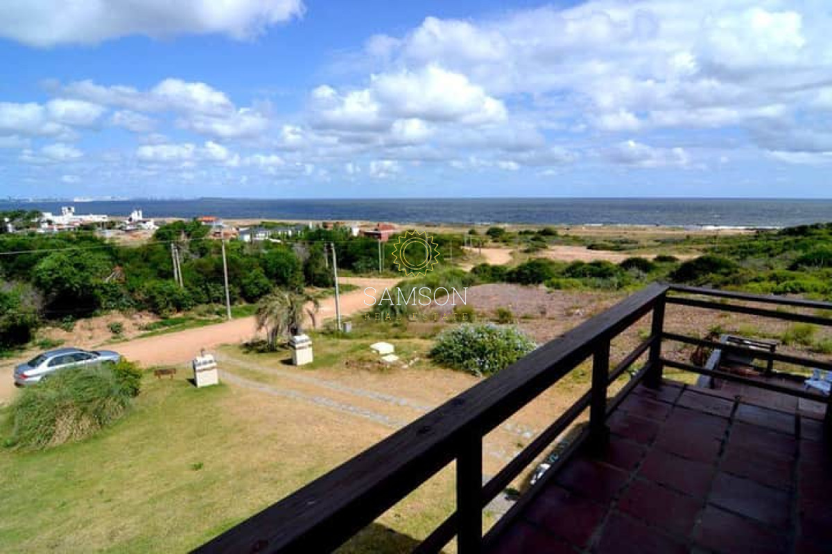 Casa ID.63847 - Casa de 4 dormitorios con vista al mar en venta Punta del Este 