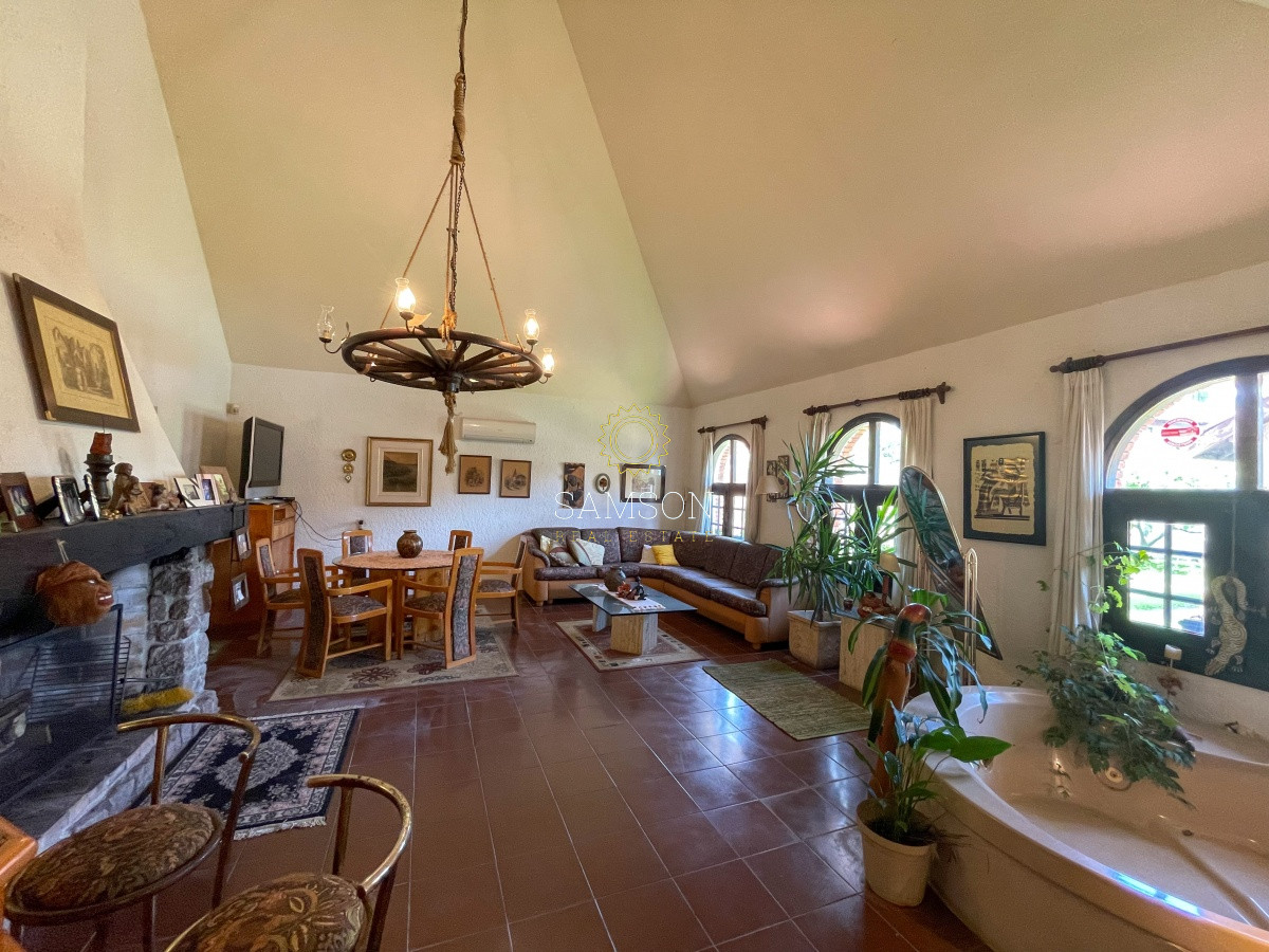 Casa ID.64998 - Lagomar | Casa en venta de 4 dormitorios y piscina 