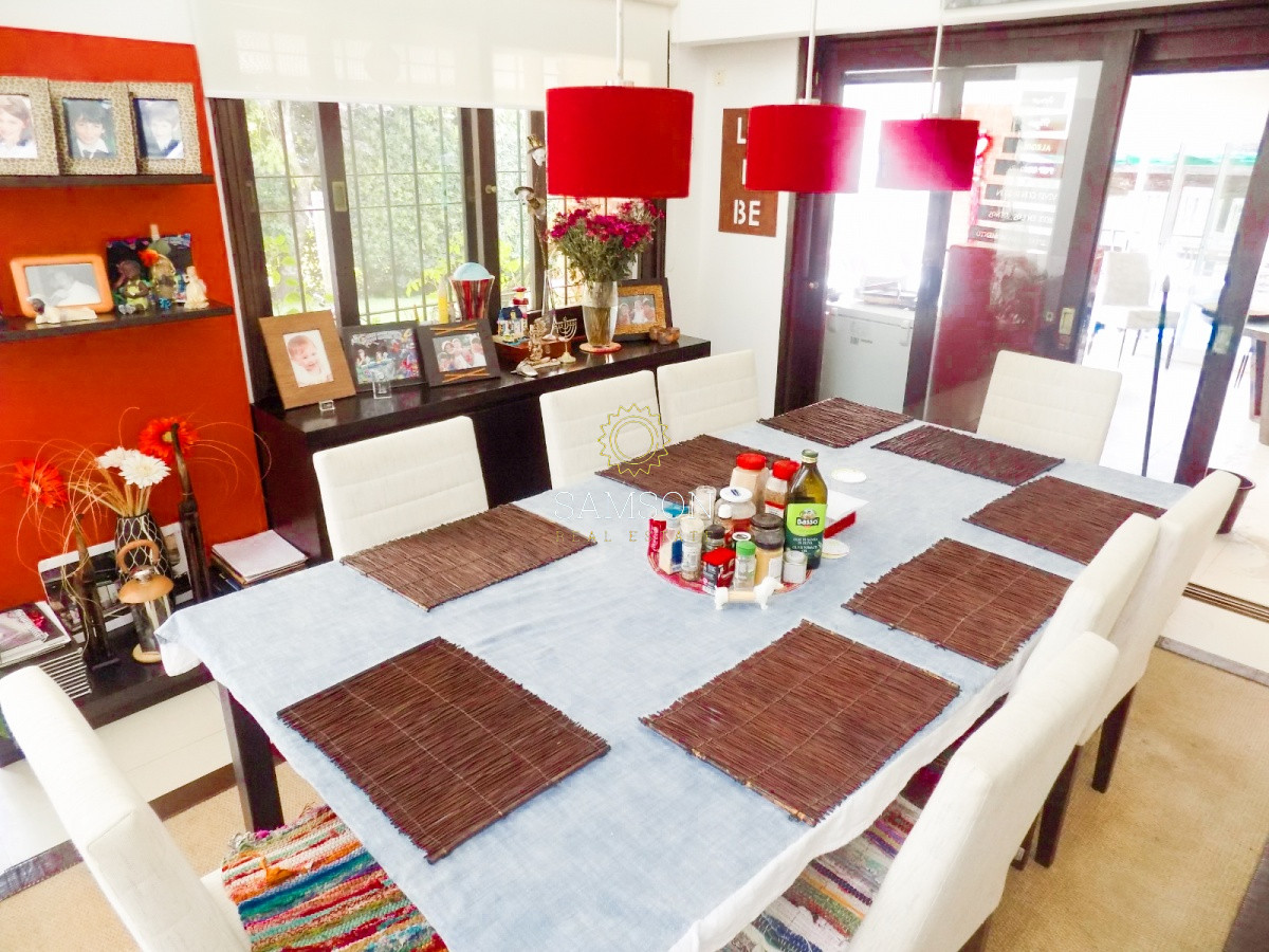 Casa ID.58797 - Casa en venta 5 dormitorios barrio Cantegril, Punta del Este