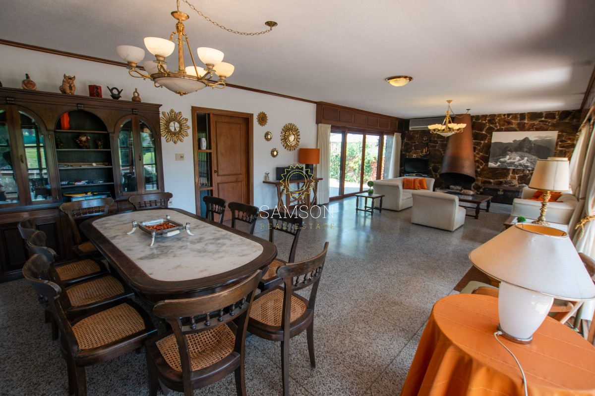 Casa ID.65945 - Casa en venta 3 dormitorios en la mansa cerca del mar. 
