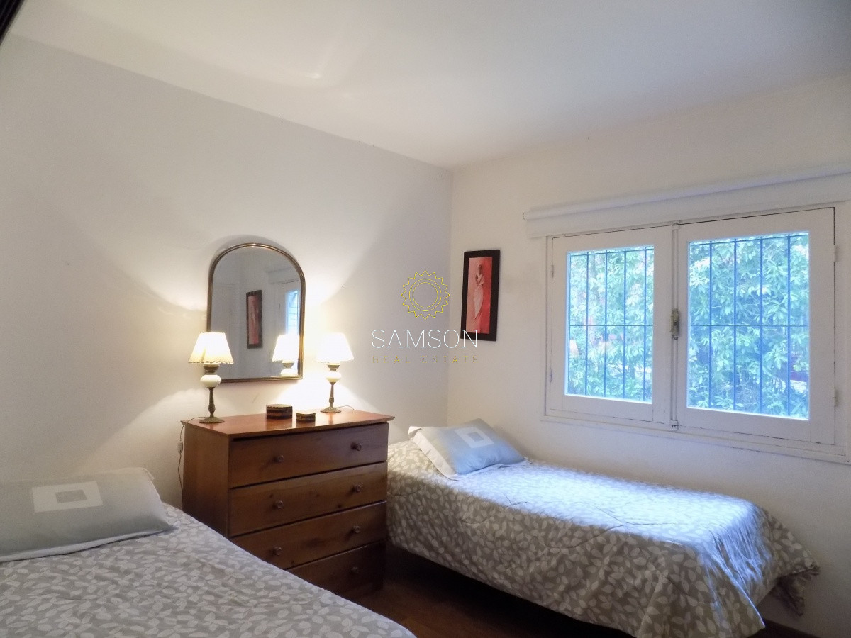 Casa ID.58497 - Propiedad sobre Playa Mansa a metros del mar