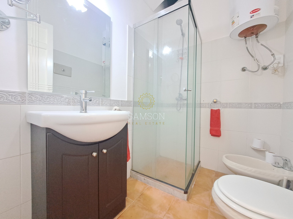Casa ID.66788 - Casa con piscina en alquiler  4 dormitorios Playa Mansa - Punta del Este