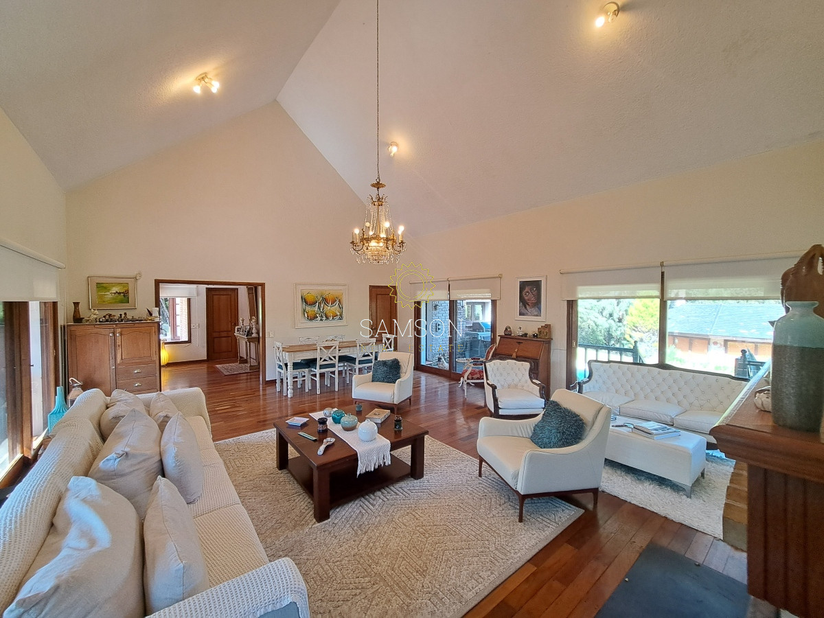Casa ID.66981 -  Casa con piscina  en venta San Rafael Punta del Este 