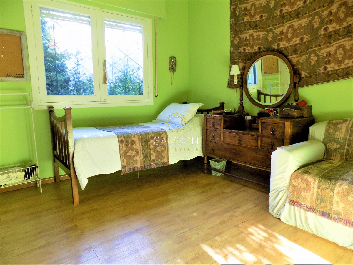 Casa ID.35 - Venta Casa de 4 Dormitorios en Playa Mansa, Punta del Este