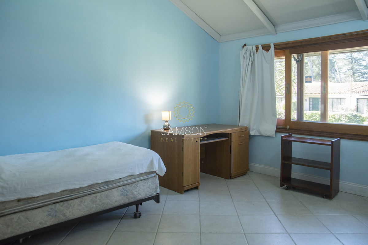 Casa ID.64482 - Casa en Venta 6 dormitorios en Cantegril 