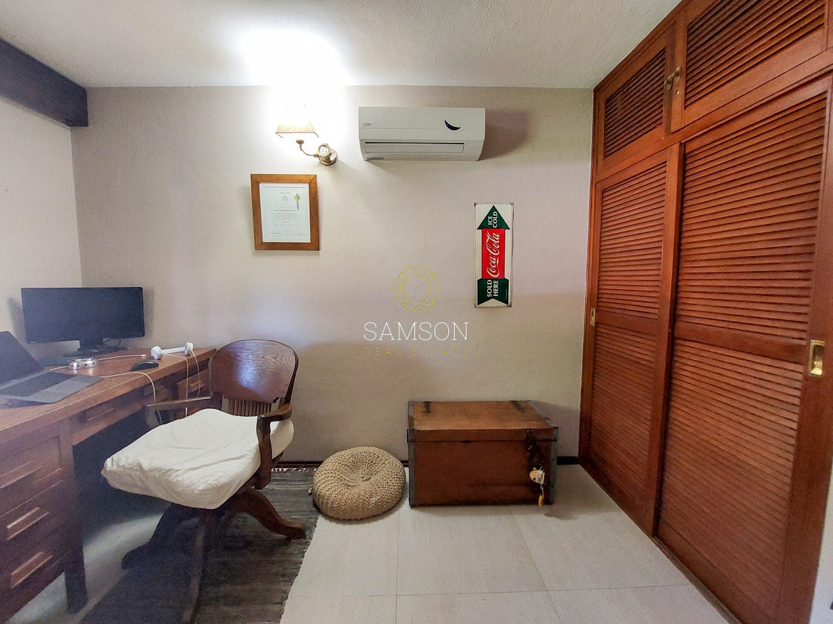 Casa ID.57995 - Venta Casa de 3 Dormitorios con Piscina Climatizada en Pinares, Punta del Este