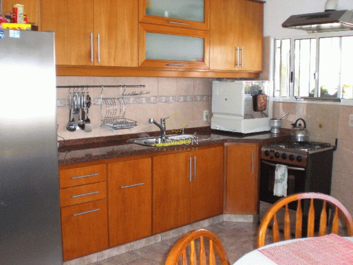 Casa ID.60687 - VENTA DE CASA DE 3 DORMITORIOS EN LAS DELICIAS PARADA 25 DE PLAYA MANSA 