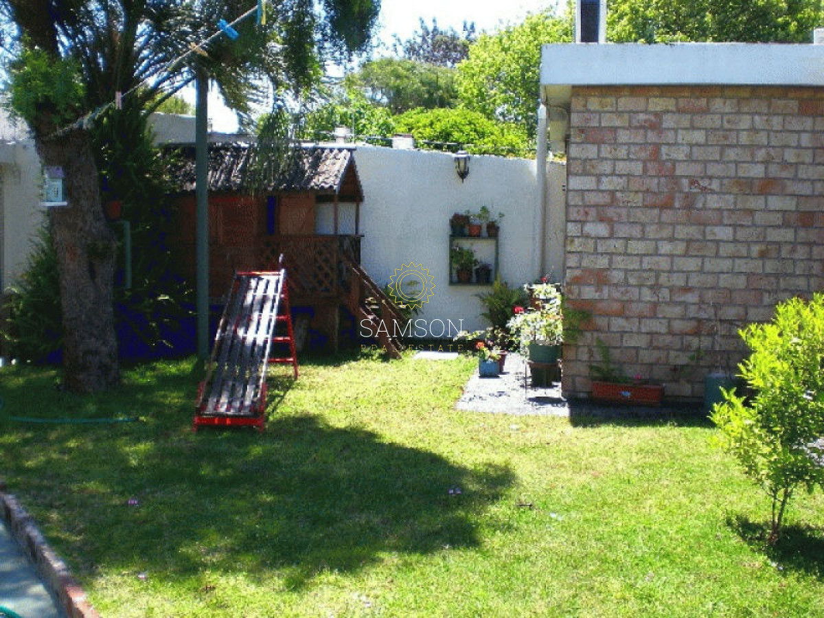 Casa ID.60687 - VENTA DE CASA DE 3 DORMITORIOS EN LAS DELICIAS PARADA 25 DE PLAYA MANSA 