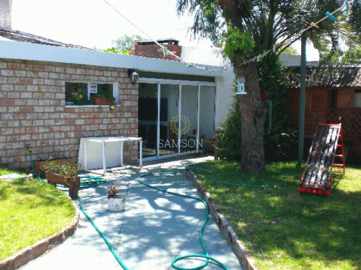 Casa ID.60687 - VENTA DE CASA DE 3 DORMITORIOS EN LAS DELICIAS PARADA 25 DE PLAYA MANSA 