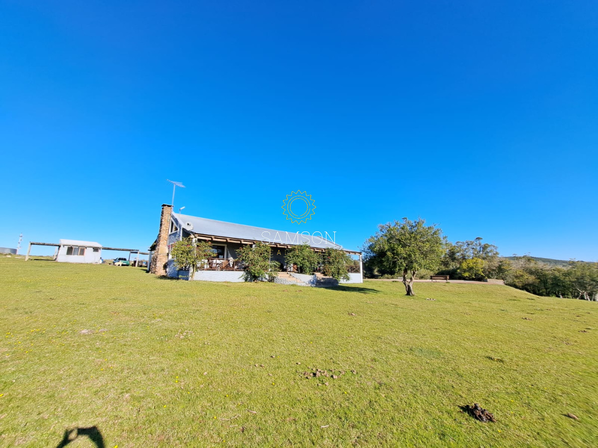 Chacra ID.66303 - Venta de Chacra en Pueblo Edén 3 dormitorios 2 baños. 