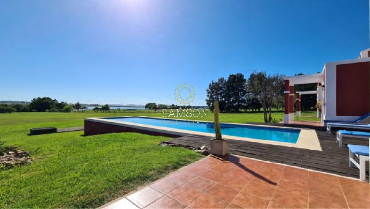 Chacra ID.63945 - Venta chacra marítimo con costa 4 dormitorios Punta Ballena Maldonado