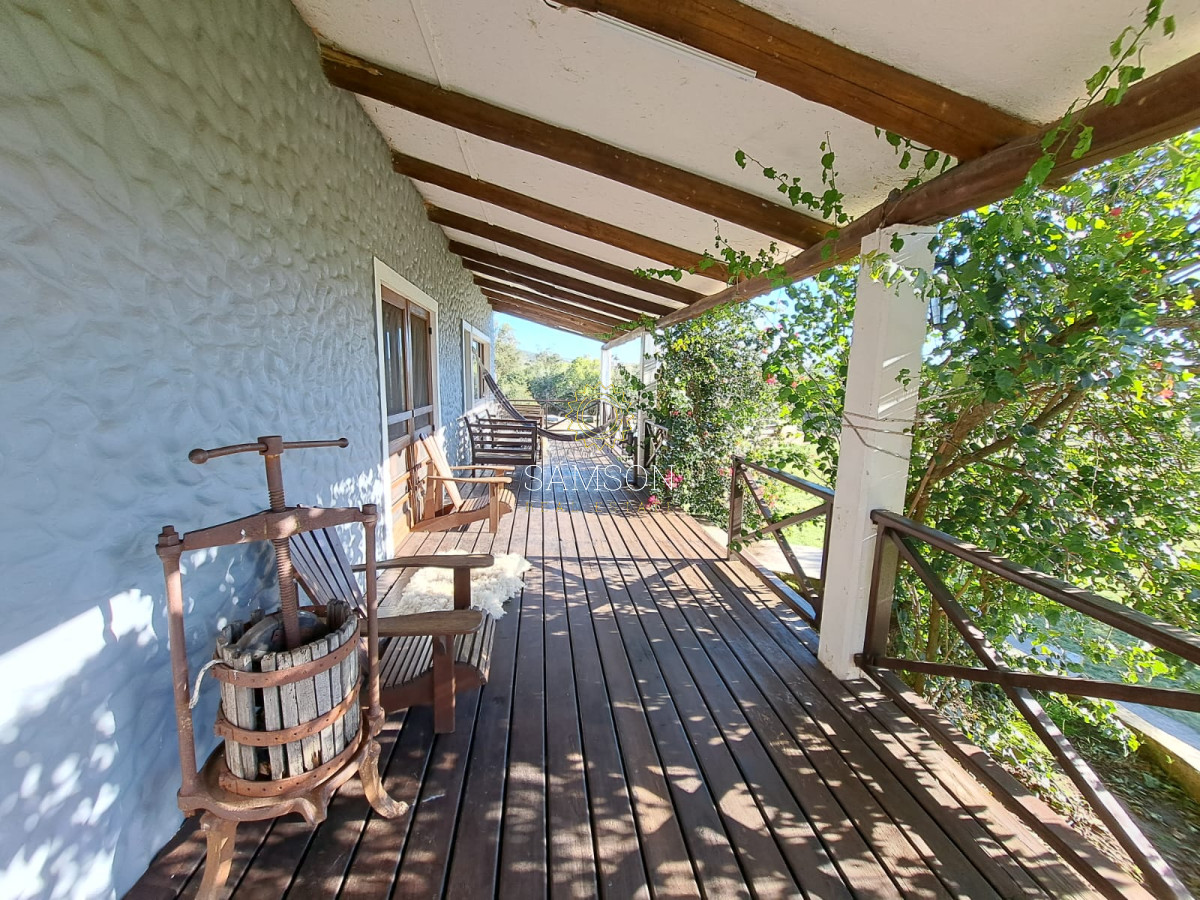 Chacra ID.66303 - Venta de Chacra en Pueblo Edén 3 dormitorios 2 baños. 