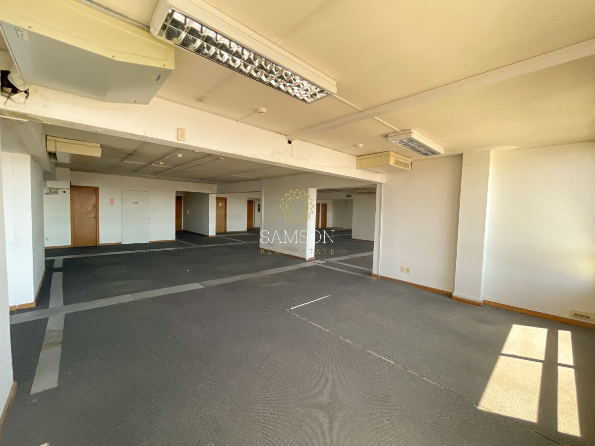Local Comercial ID.65105 - Oficinas en alquiler centro de Montevideo  