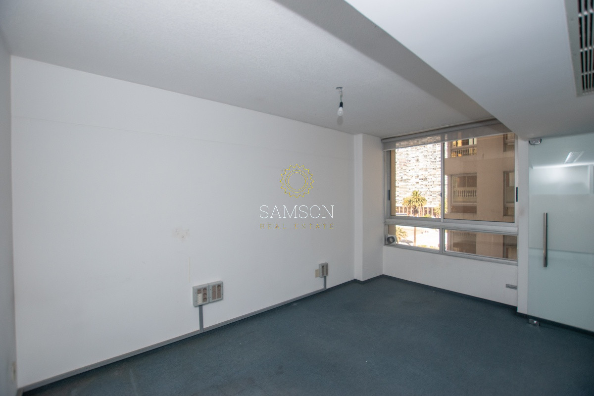 Local Comercial ID.65109 - Oficina  alquiler centro de Montevideo  