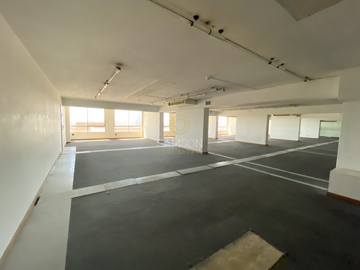 Local Comercial ID.65105 - Oficinas en alquiler centro de Montevideo  