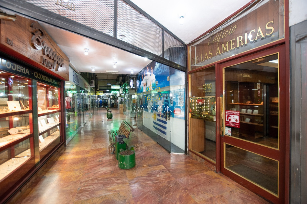 Local Comercial ID.65350 - Venta local Galeria de las Americas