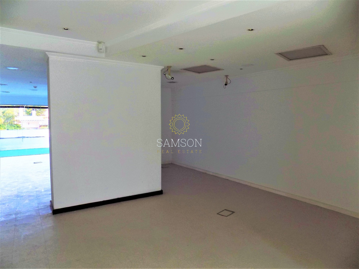 Local Comercial ID.21 - Excelente local sobre Roosevelt en venta / alquiler anual
